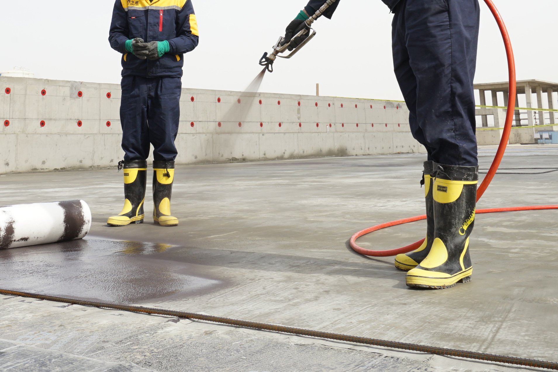 waterproofing-75083622